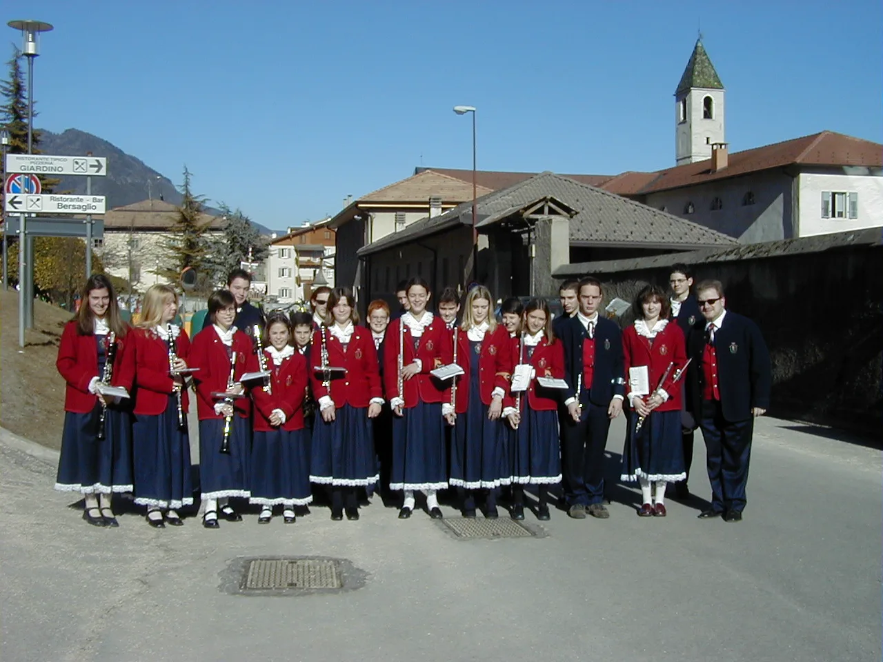 Rifondazione della banda nel 1999